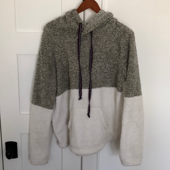 Oversized fuzzy hoodie - Picture 1 of 4